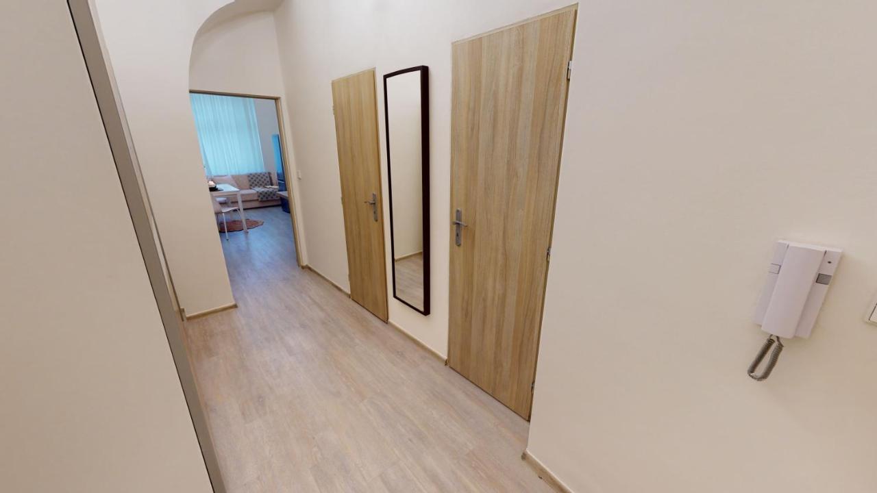 Apartamento Viaducto De Karlin - Aparment Praga Exterior foto